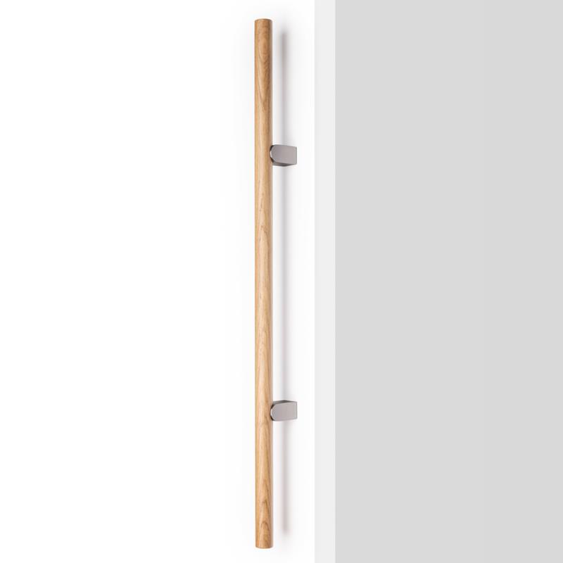 Handle KUMO WOOD BIG ONE V0732 oak/stainless steel finish 1056 mm back-to-back mounting